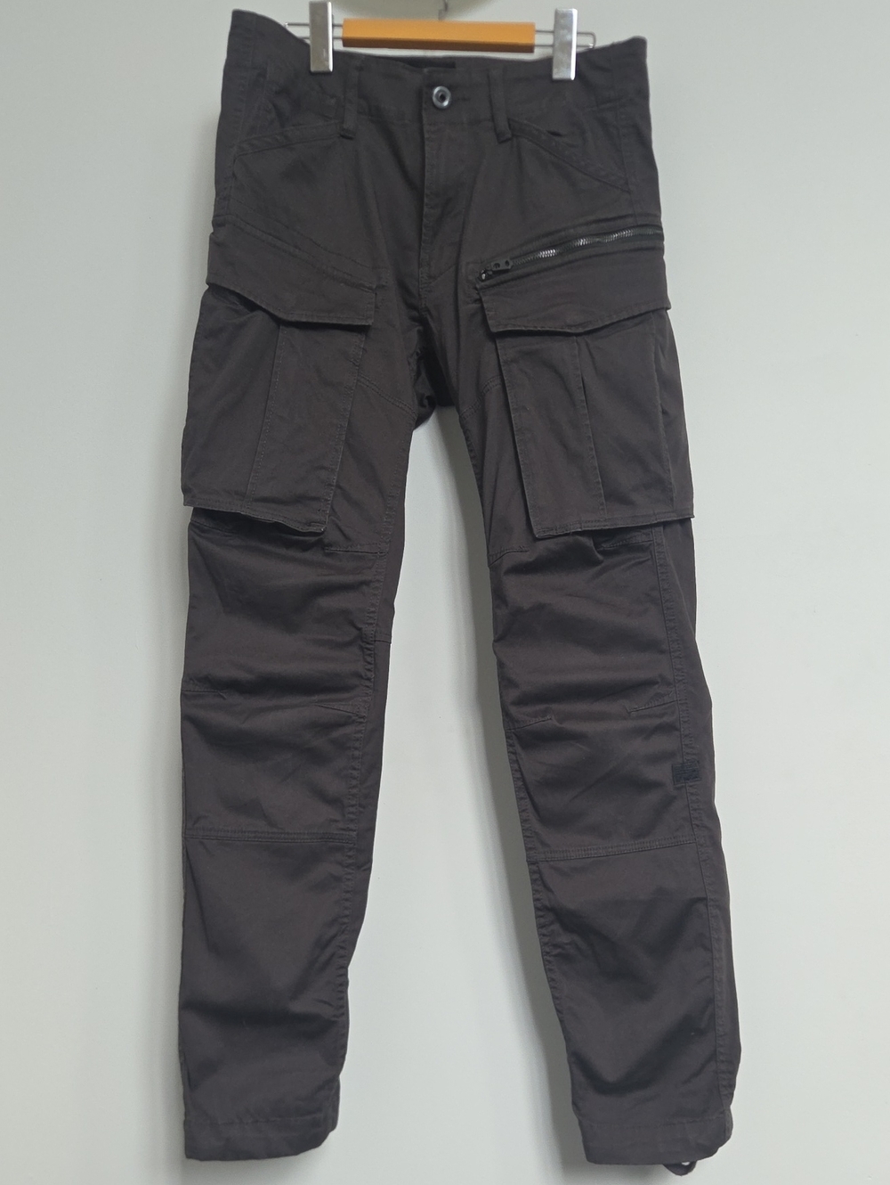 G-star Raw Men's Rovic Dark Grey Cargo Pants with Multiple Pockets Size 30/32